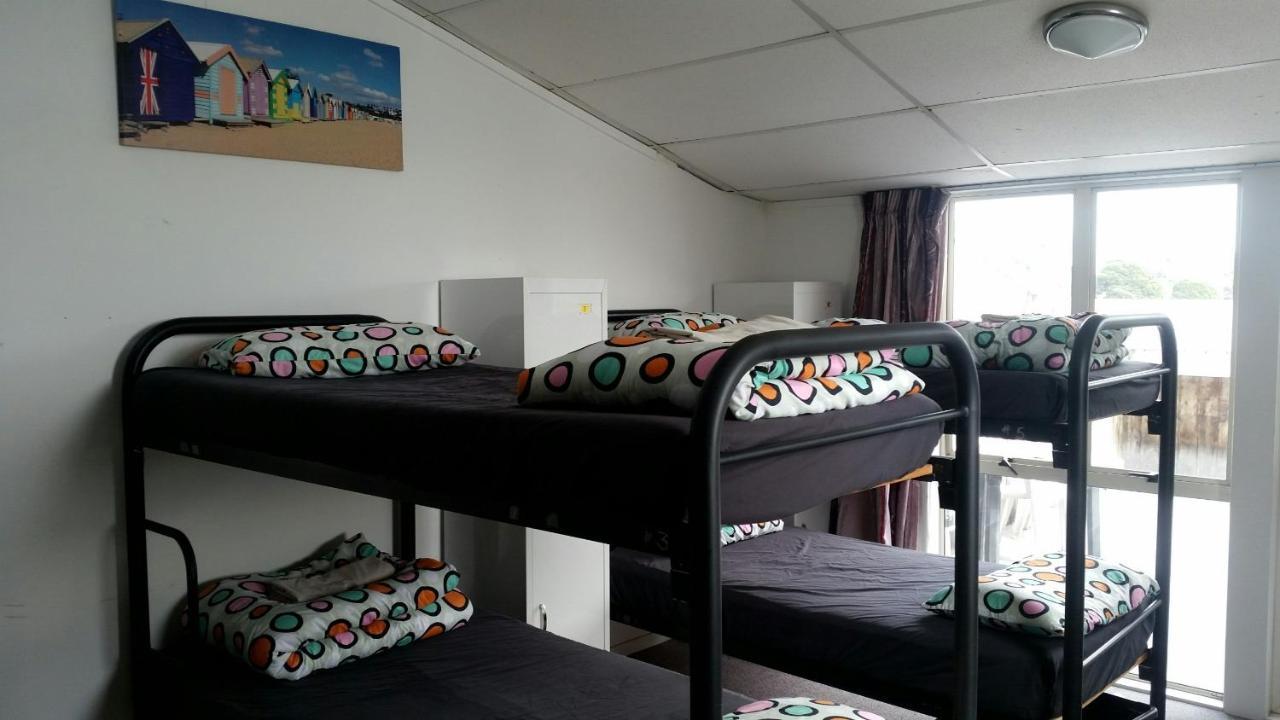 Loft 109 Backpackers Hostel ตาอูรังกา ภายนอก รูปภาพ